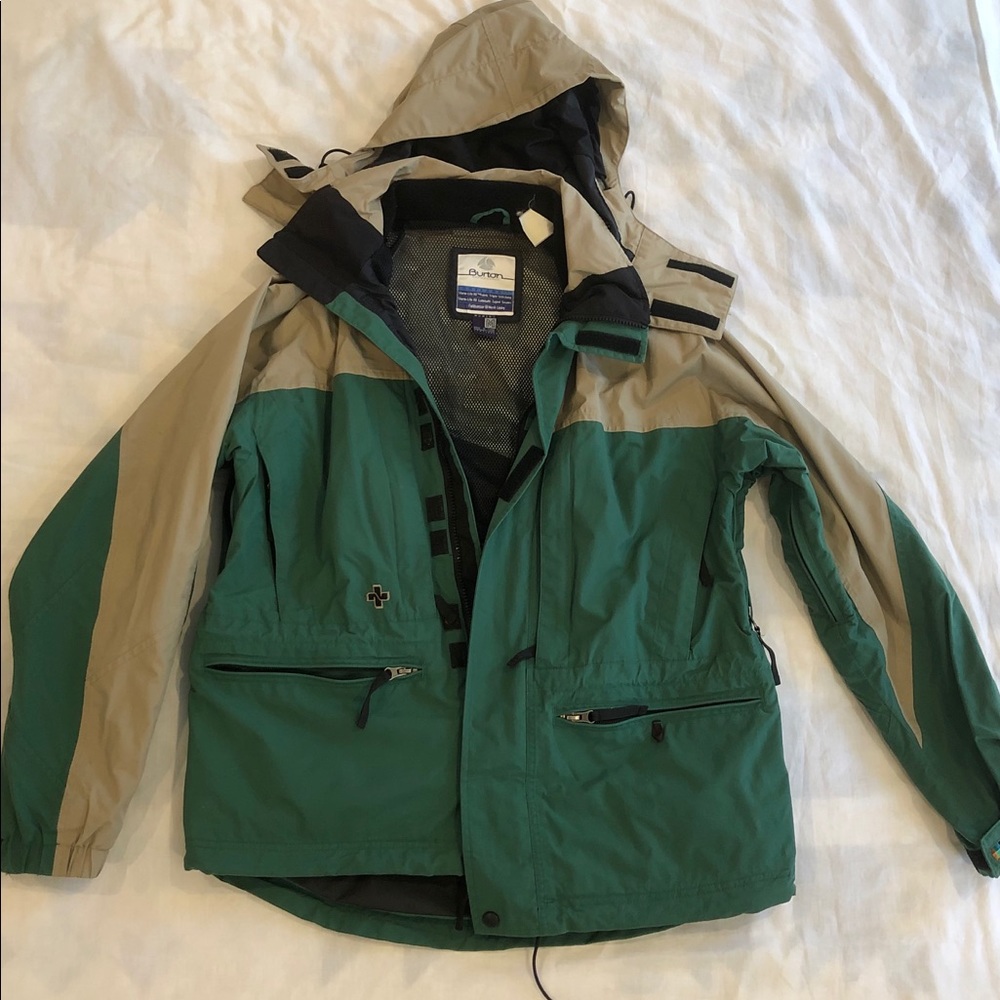Snow jacket
